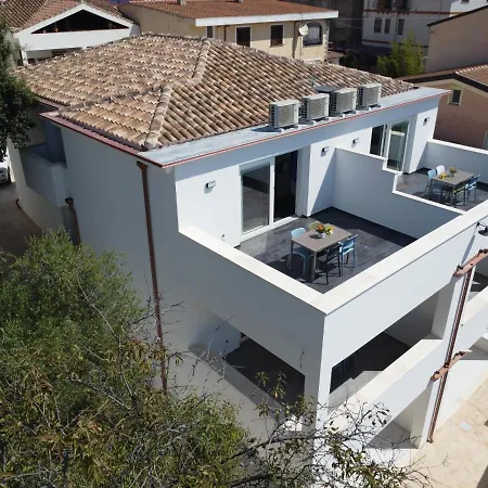 Cala Goloritze سانتا ماريا نافاريز