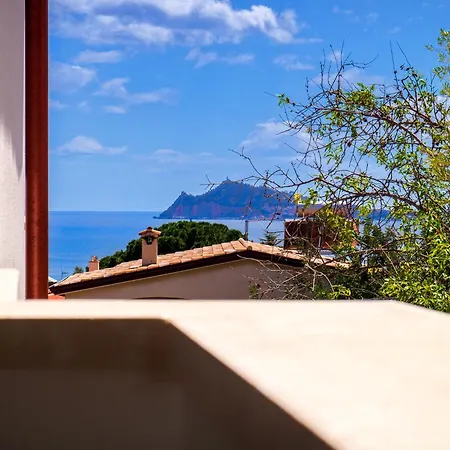 Cala Goloritze Guest house *