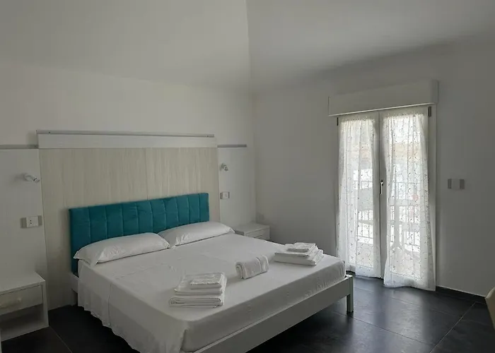 招待所 Cala Goloritze 圣玛丽亚纳瓦雷