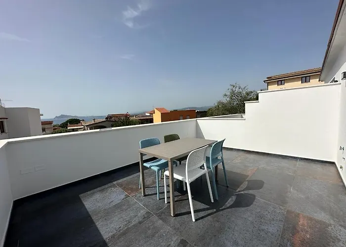 Cala Goloritze 圣玛丽亚纳瓦雷