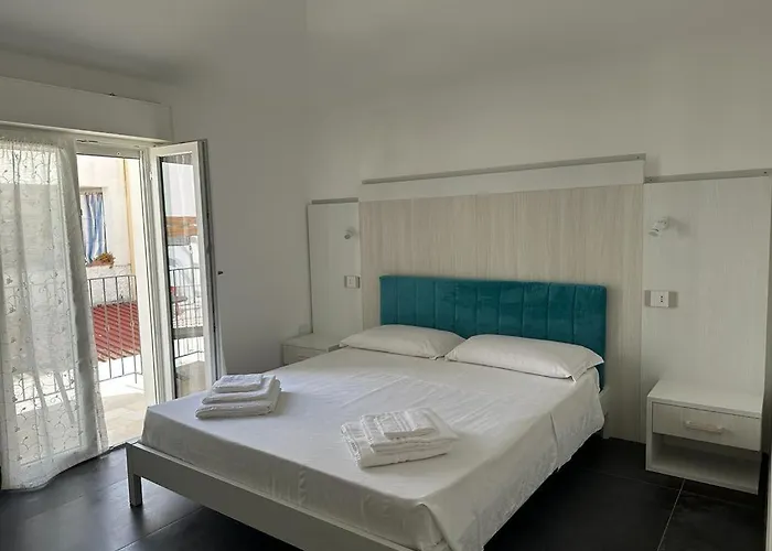 招待所 Cala Goloritze 圣玛丽亚纳瓦雷