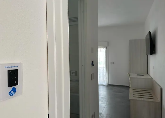 Cala Goloritze 招待所