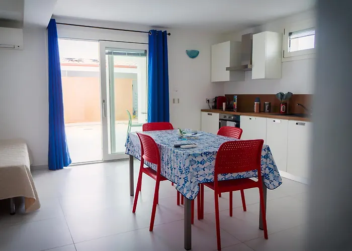 Cala Goloritze 招待所 4*